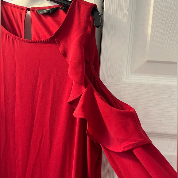 Reitmans Red shift dress, sleeves have a cut out, and frill along opening. - Picture 2 of 2